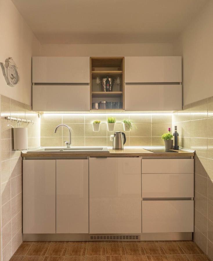 Apartman Modena Lux Vrnjačka Banja Exterior foto